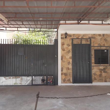 Habitacion En Casa Zona Asuncion Exterior foto